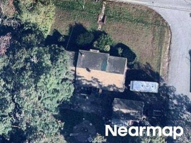 House for sale in Acushnet, Bristol County