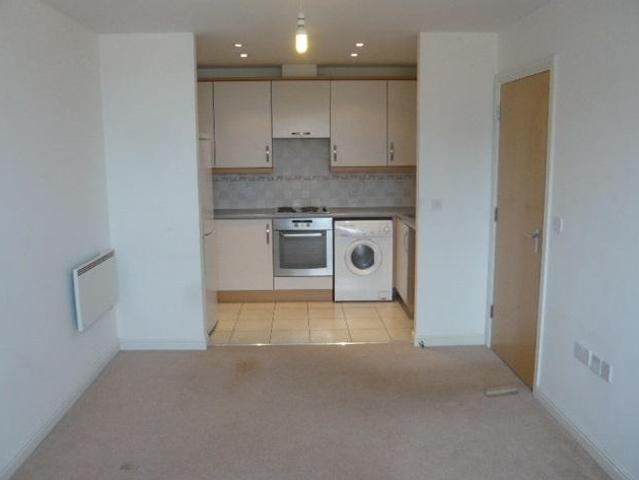 Apartment for rent in London Borough of Hounslow, Feltham