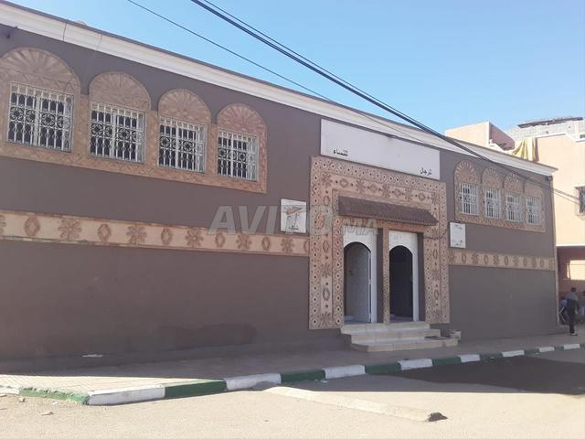 Local commercial vente à L'Oriental