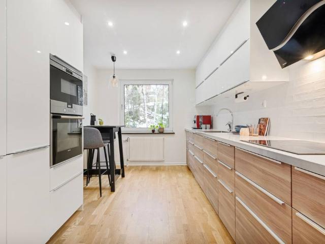 Bostad till salu i Järfälla, Stockholm