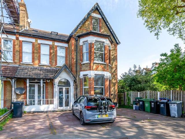 Apartment for rent in Bromley Park, Greater London