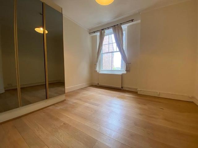 Apartment for rent in London Borough of Hammersmith and Fulham, Greater London