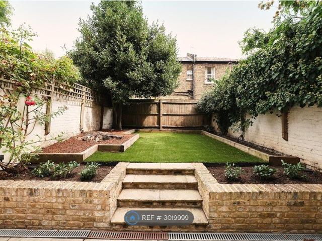 Apartment for rent in Hammersmith, Greater London
