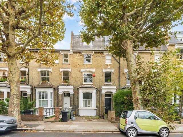 Apartment for rent in London Borough of Hammersmith and Fulham, Greater London