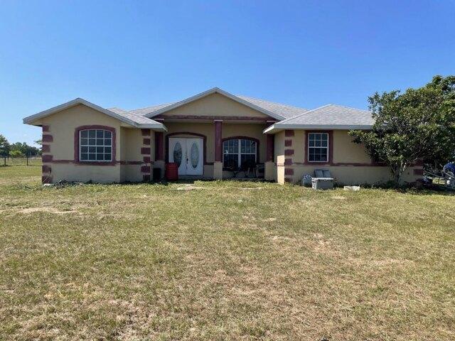 House for sale in Groveland