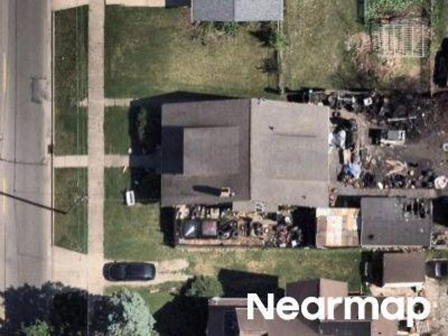 House for sale in Waterloo, Iowa