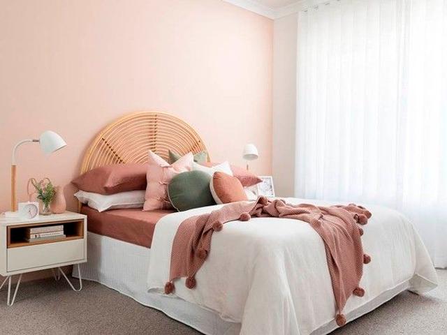 Cottage for sale in Hammond Park, Western Australia