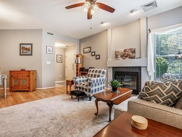 Condo for sale in Woburn, Massachusetts