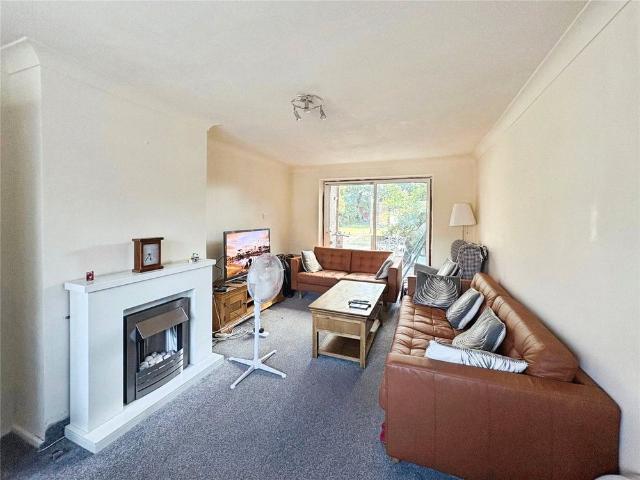House for rent in Horsell, Woking