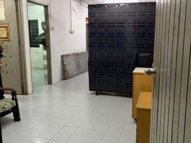 Flat for sale in Georgetown, Penang