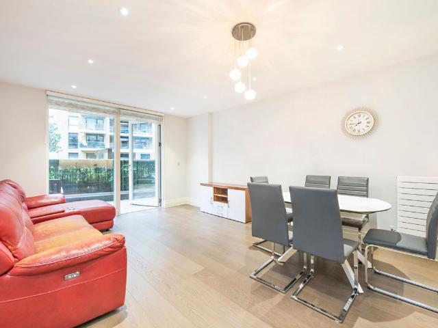 Apartment for rent in Norbiton, Greater London