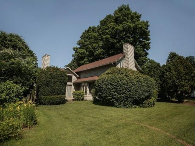 House for sale in Hampden, Massachusetts