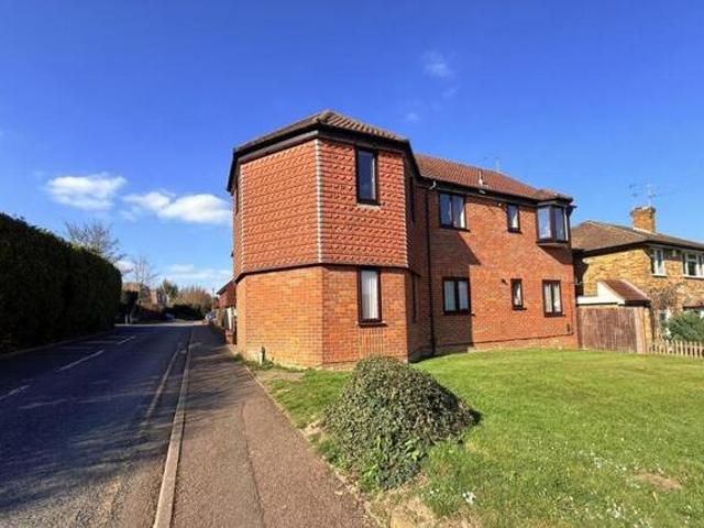 House for rent in Lyons, Greater London