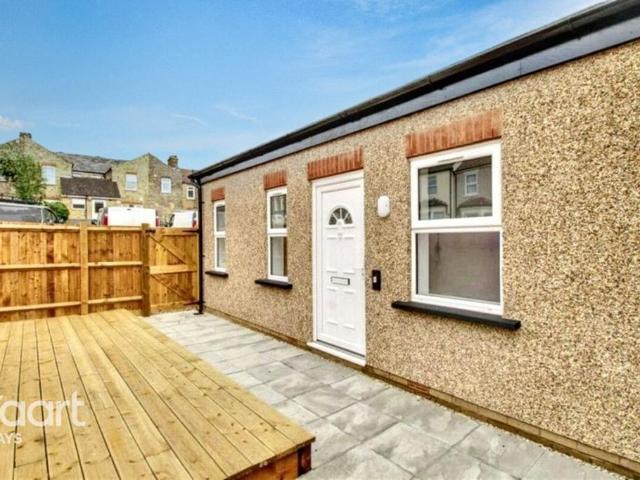 Apartment for rent in Badgers Dene, Grays