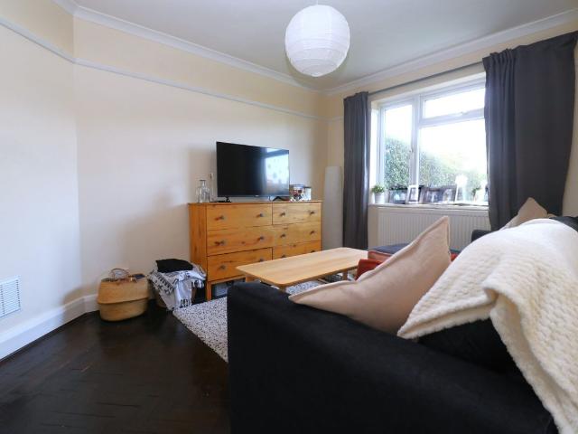 Apartment for rent in Colney Hatch, Isle Of Man