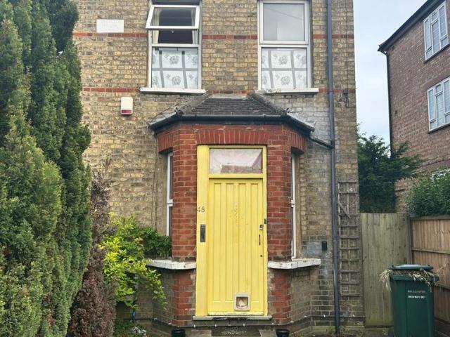 House for rent in Colney Hatch, Greater London