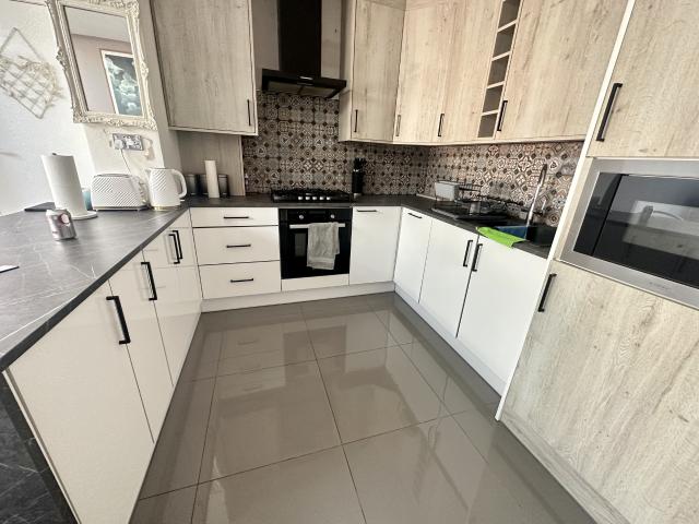 Apartment for rent in Wexham, George Green