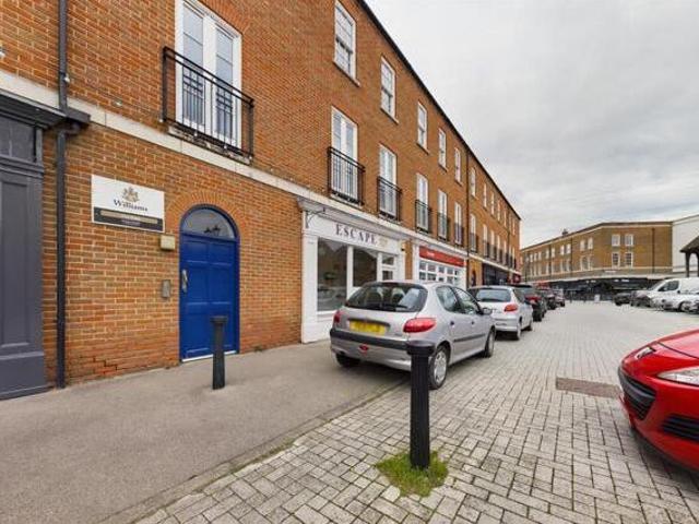 House for sale in Aylesbury, Buckinghamshire