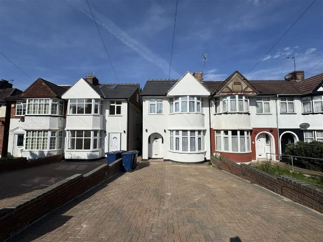 House for rent in Brunswick Park, Greater London