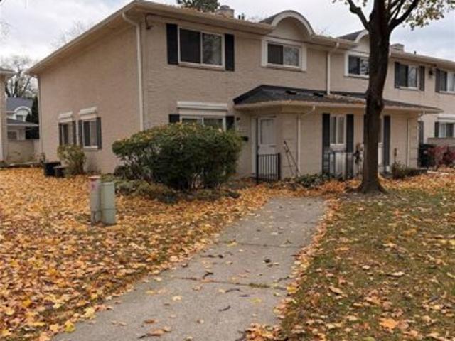 Condo for sale in Sterling Heights, Michigan