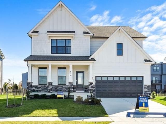 House for sale in Hampshire, Illinois