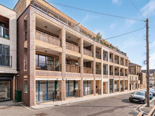 House for rent in Tufnell Park, Greater London