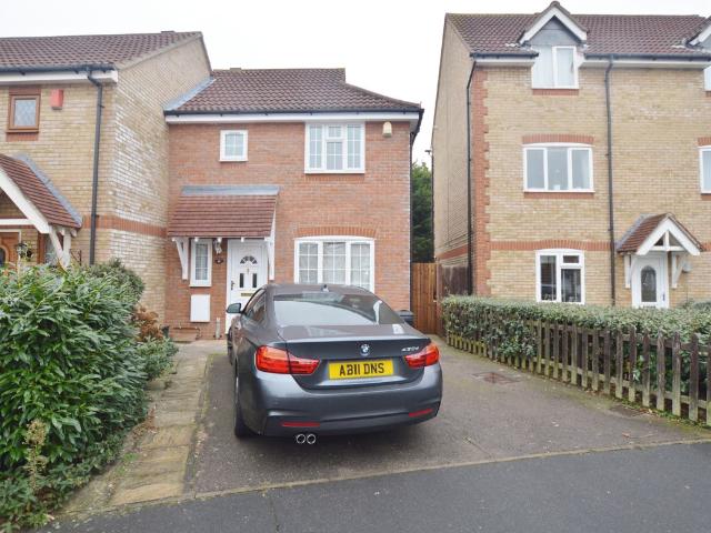 House for rent in Little Heath, Greater London