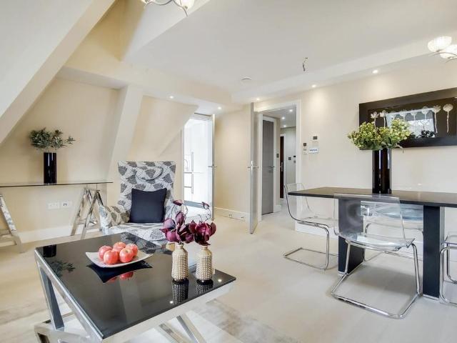 Apartment for rent in Belsize Park, Greater London
