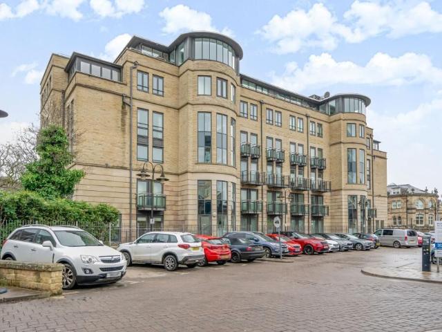 Apartment for rent in South End Green, Greater London