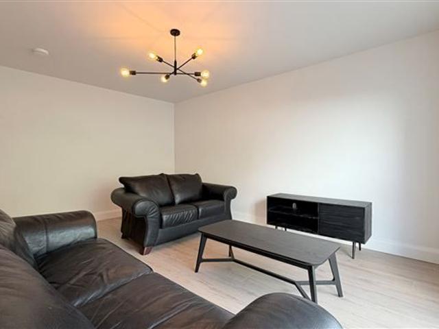 Apartment to rent in Bluebell, North Tipperary