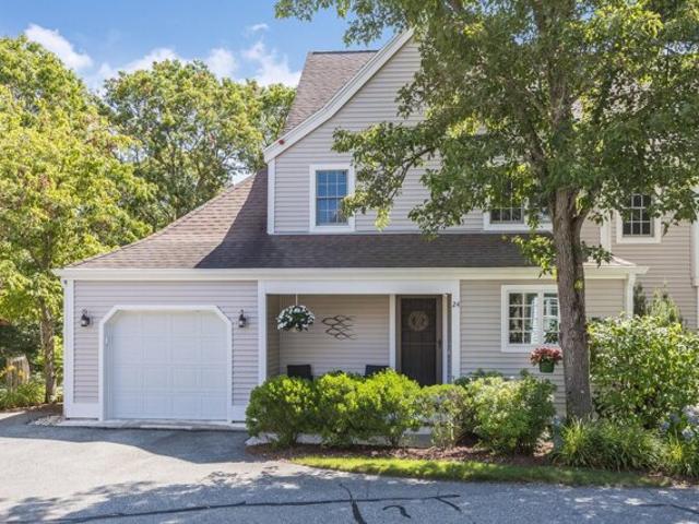 Condo for sale in Mashpee, Massachusetts