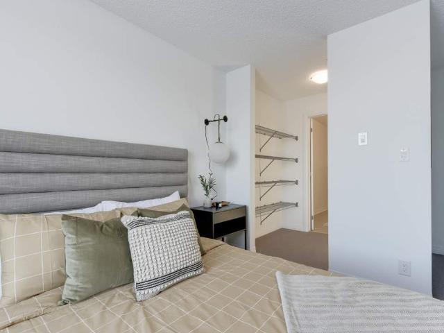 Apartment for rent in The Hamptons, Edmonton