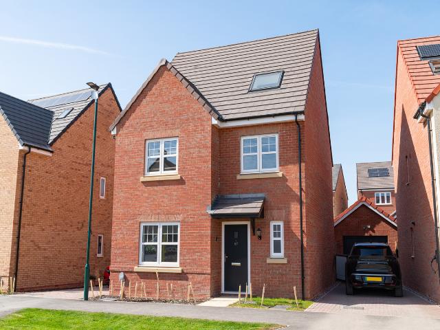 House for rent in Hampton Gardens, Peterborough