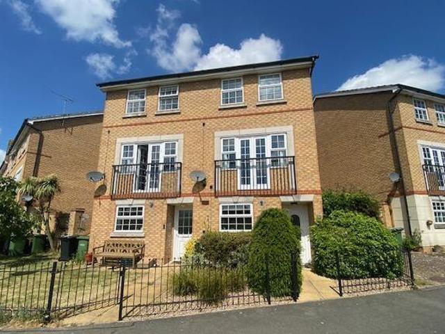 House for sale in Hampton Green, Cambridgeshire