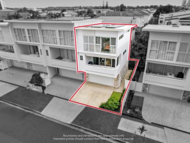 Townhouse for sale in Fernbrook, Queensland