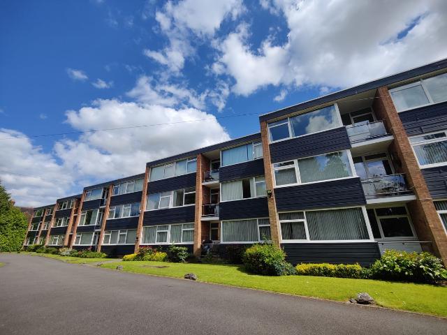 Apartment for rent in Elmdon Heath, Solihull