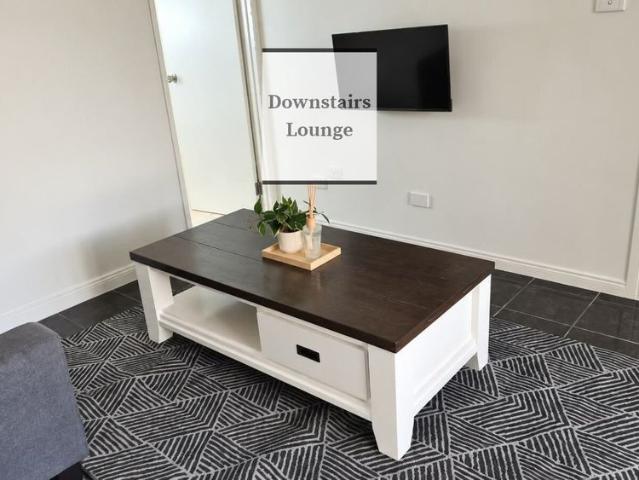 Room for rent in Hampton Park, Melbourne