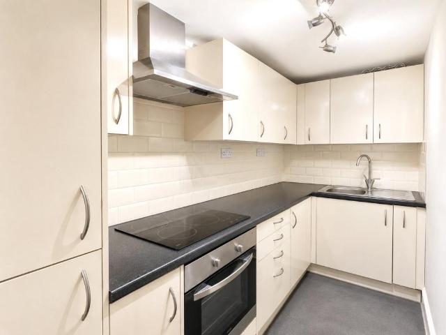 Apartment for rent in Feckenham, City Of Bristol
