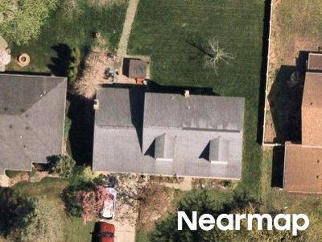 House for sale in Grosse Ile