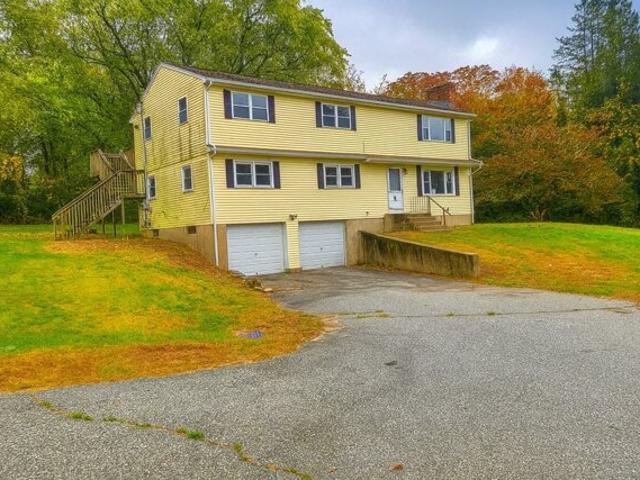 House for sale in Chaplin, Connecticut