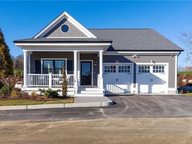 House for sale in West Warwick, Kent County