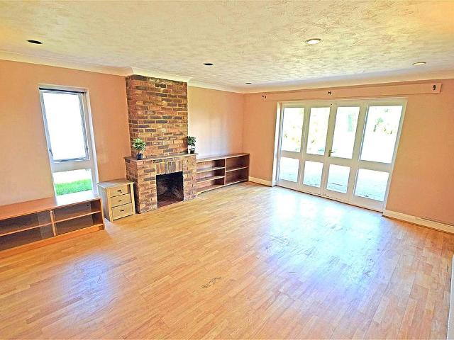 House for rent in Strawberry Hill, Greater London