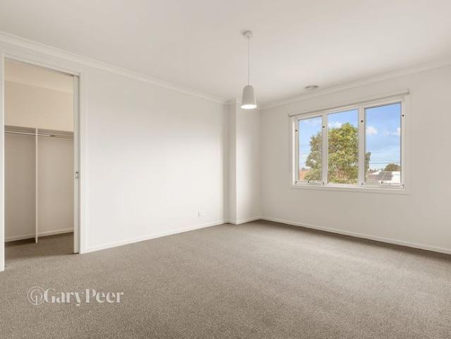 Townhouse for rent in Bentleigh, Melbourne