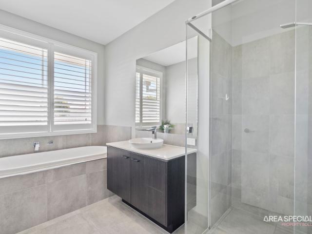 House for sale in Fernbrook, Queensland