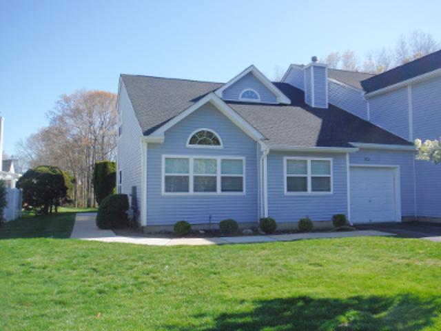 Condo for sale in Centereach, New York