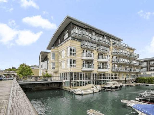 House for rent in Kingston Upon Thames, Greater London