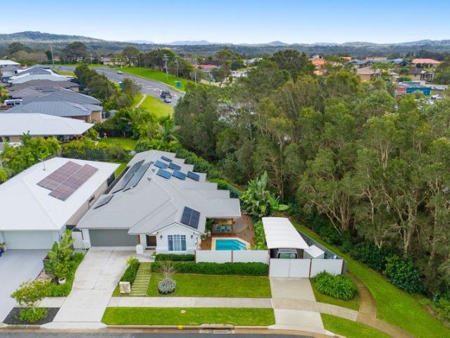 House for sale in Lake Cathie, New South Wales