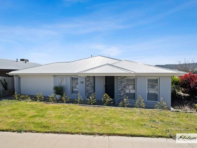 House for sale in Wodonga, Victoria