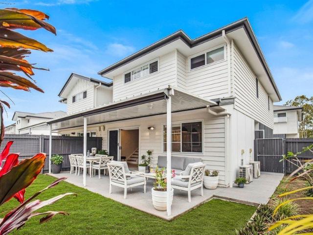 Townhouse for rent in Toombul, Queensland