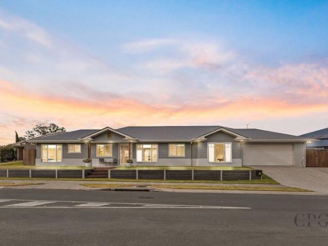 House for sale in Upper Caboolture, Greater Brisbane